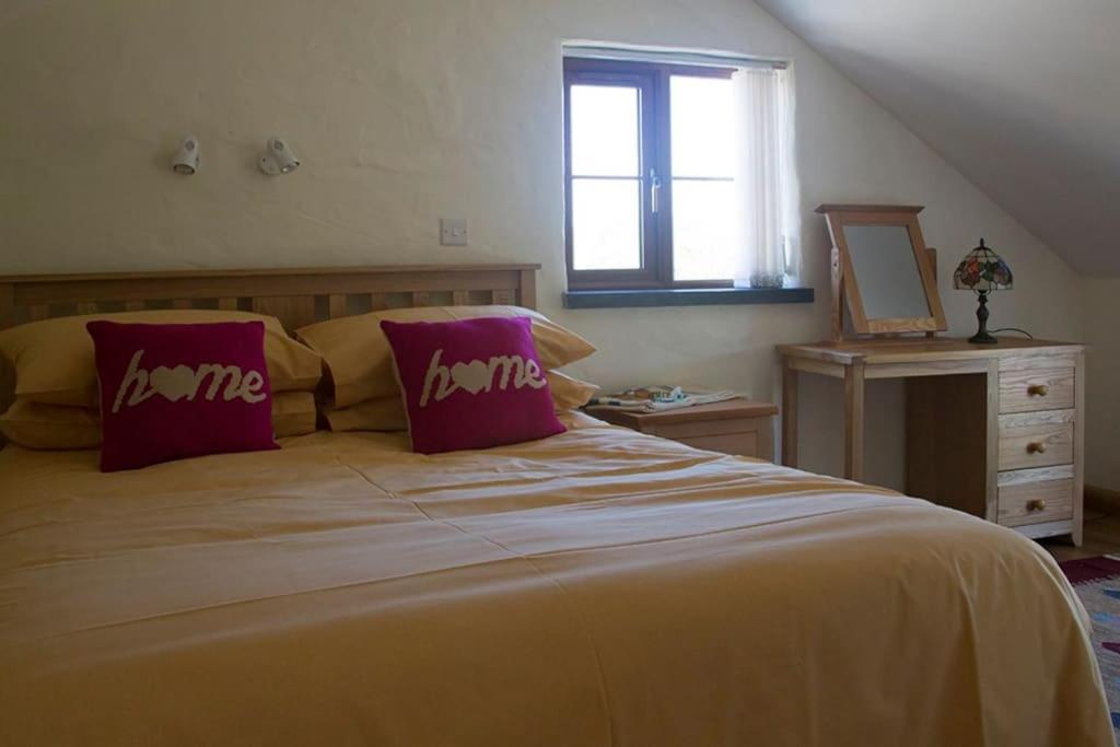 Ty-Hapus Cottage Jordanston Экстерьер фото